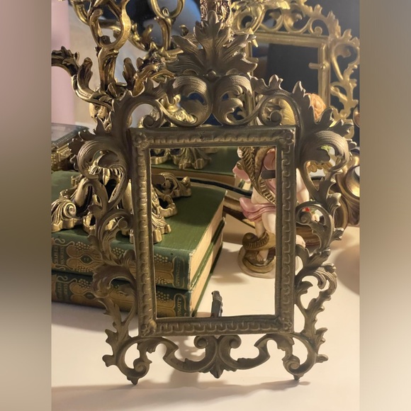 ✨ antique ornate filigree Vintage Art Nouveau Brass Mirror or picture Frame - Picture 11 of 14